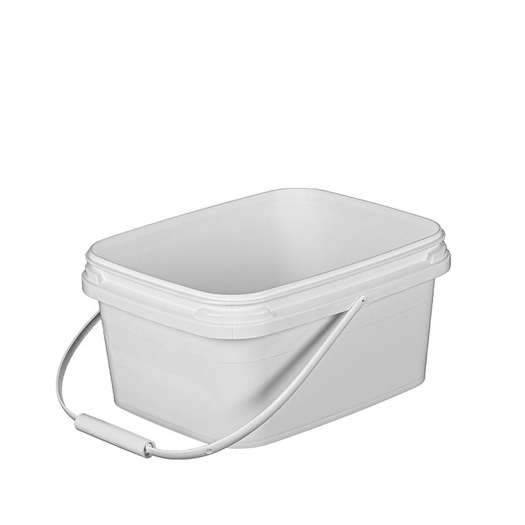 Plastic food container